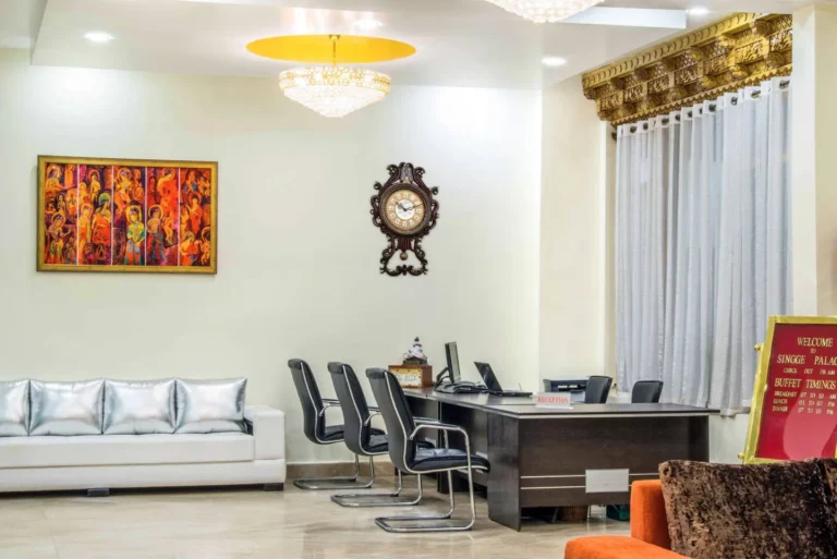Lobby (3)